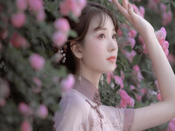 寫真噴繪 - 美女寫真 （定制）